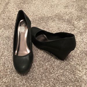 Size 10 black wedges